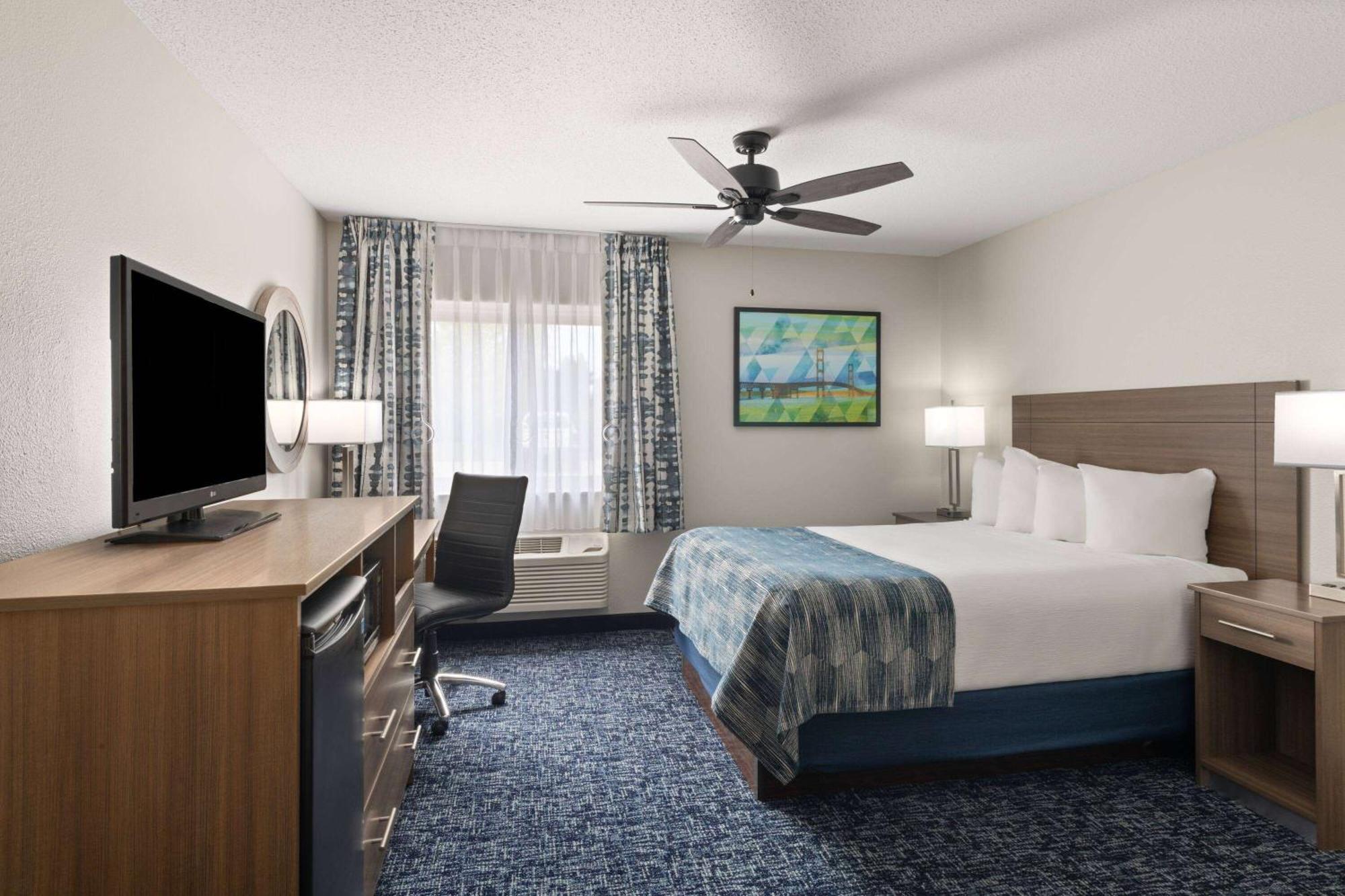 Baymont By Wyndham Mt. Pleasant Hotel Mount Pleasant Eksteriør billede